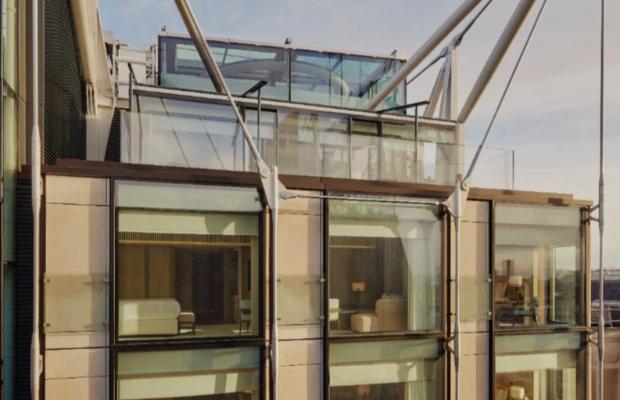 Raffles London at The OWO